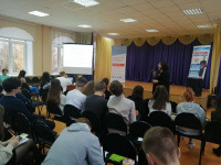          25 октября на базе МБОУ «СОШ №3» состоялась ярмарка учебных мест для обучающиеся 10 -11 классов общеобразовательных организаций Юрьев-Польского района. 